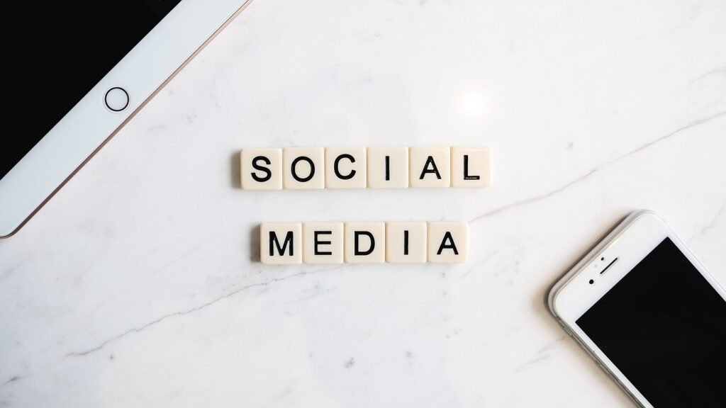 25 Popular Ways On How To Drive Traffic To Your Blog Leverage Multiple Social Media Platforms